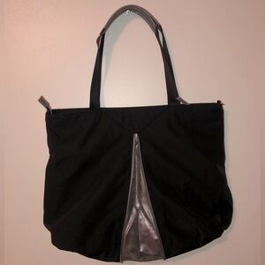 Stella and Dot Work Hard Play Hard Tote. Black
